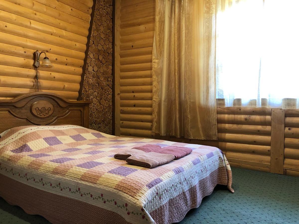 U Yaroslava Hotel Γιαρέμτσε Εξωτερικό φωτογραφία